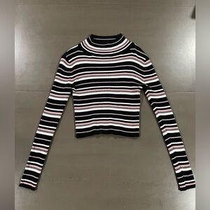 Women’s Long Sleeve Sweater